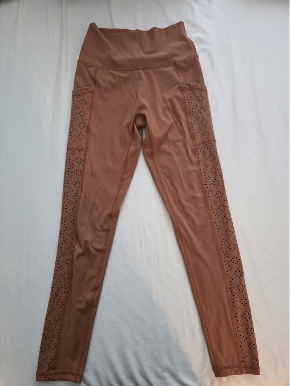 Aerie Chill Play Move Leggings Women's Cropped Size Medium
